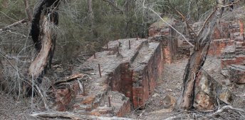 United Albion Mine ruins Steiglitz